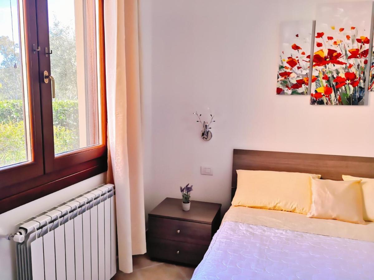A Lu Ponti Bed and Breakfast Budoni Eksteriør billede
